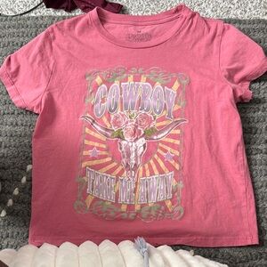 Target size medium I would say it’s a tighter fit so it is more like a small